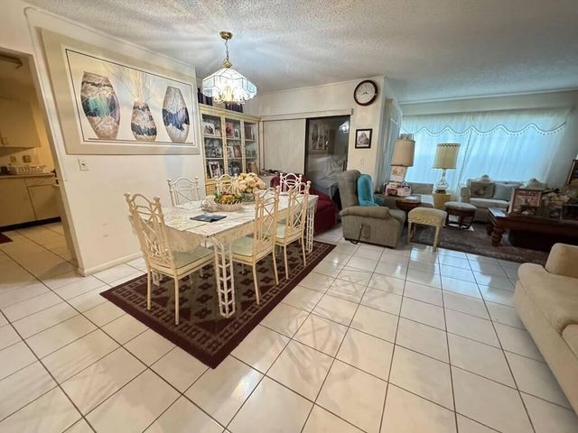 3397 JOG PARK Drive 4514, Greenacres, FL 33467
