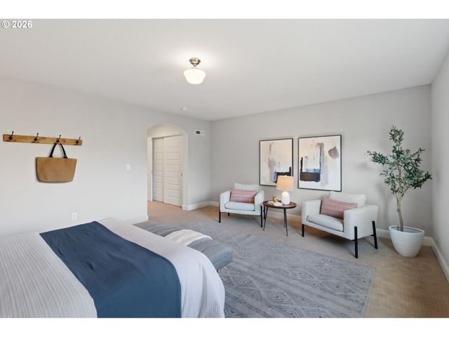 541 Ne TILLAMOOK St, Portland, OR 97212
