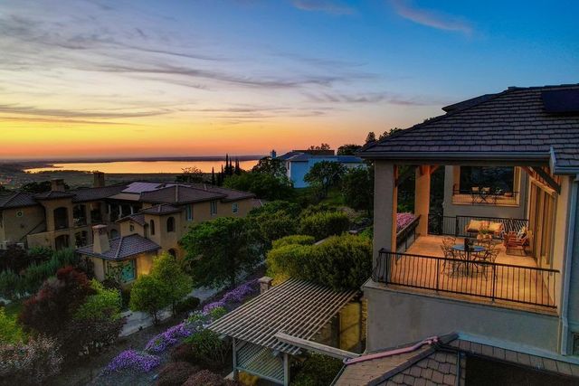 200 Powers Dr, El Dorado Hills, CA 95762