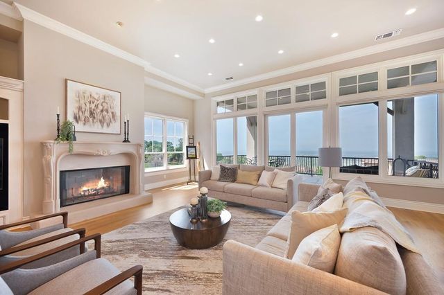 200 Powers Dr, El Dorado Hills, CA 95762