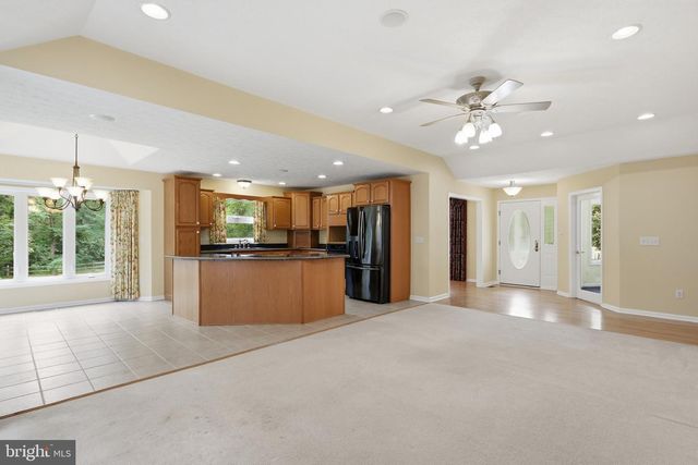 190 OUTBACK DR, Bunker Hill, WV 25413