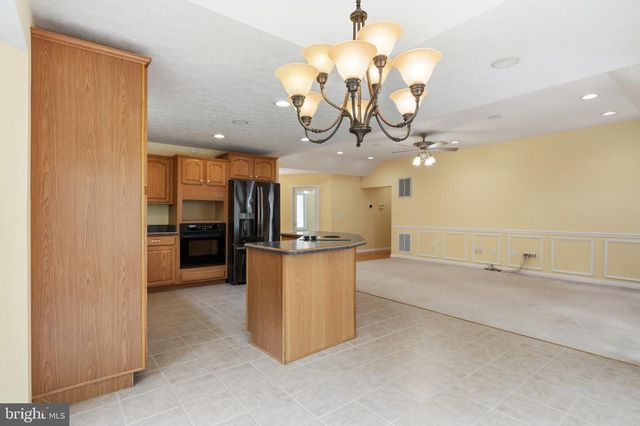 190 OUTBACK DR, Bunker Hill, WV 25413