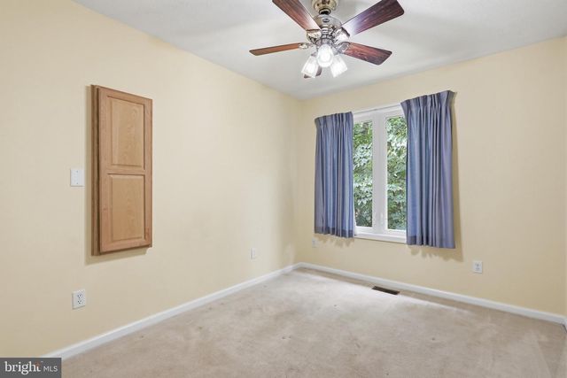 190 OUTBACK DR, Bunker Hill, WV 25413