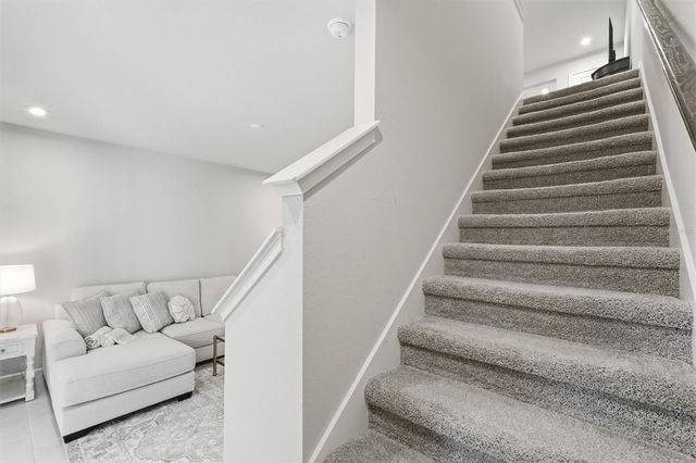 2322 SUMMERLIT STREET, Lutz, FL 33558