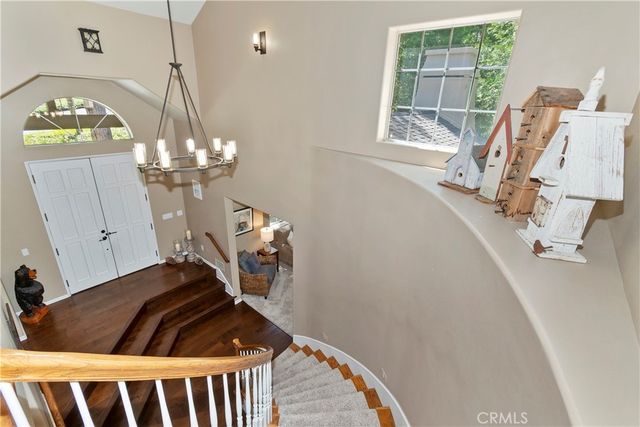 355 Cedar Ridge Drive, Lake Arrowhead, CA 92352