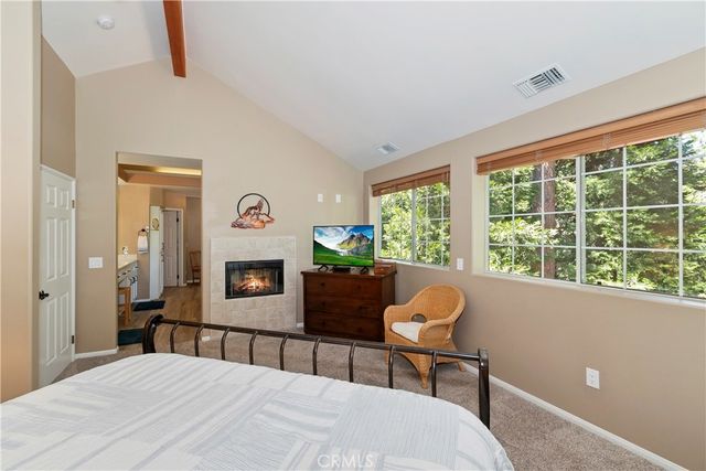 355 Cedar Ridge Drive, Lake Arrowhead, CA 92352