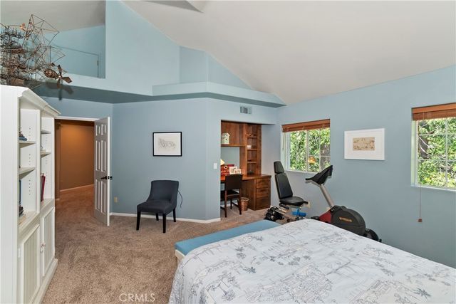 355 Cedar Ridge Drive, Lake Arrowhead, CA 92352