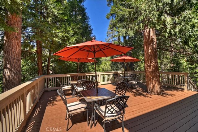 355 Cedar Ridge Drive, Lake Arrowhead, CA 92352