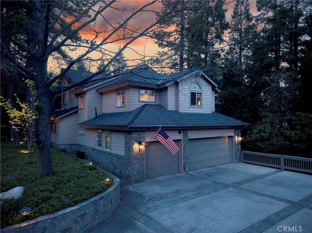 355 Cedar Ridge Drive, Lake Arrowhead, CA 92352