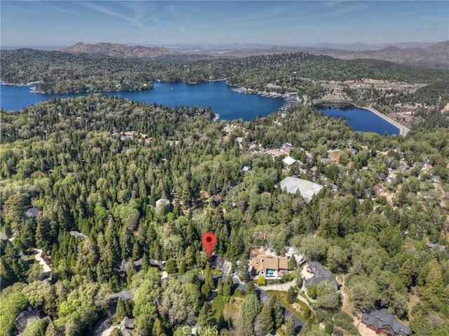 355 Cedar Ridge Drive, Lake Arrowhead, CA 92352