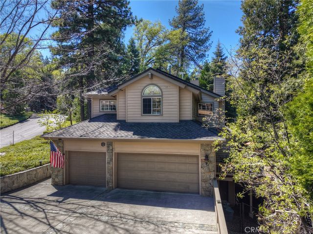 355 Cedar Ridge Drive, Lake Arrowhead, CA 92352