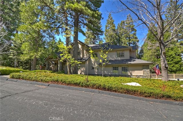 355 Cedar Ridge Drive, Lake Arrowhead, CA 92352