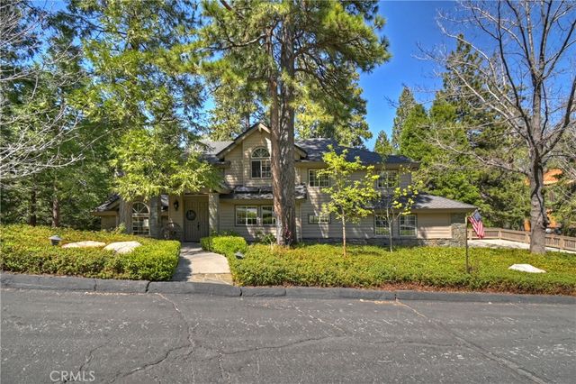 355 Cedar Ridge Drive, Lake Arrowhead, CA 92352