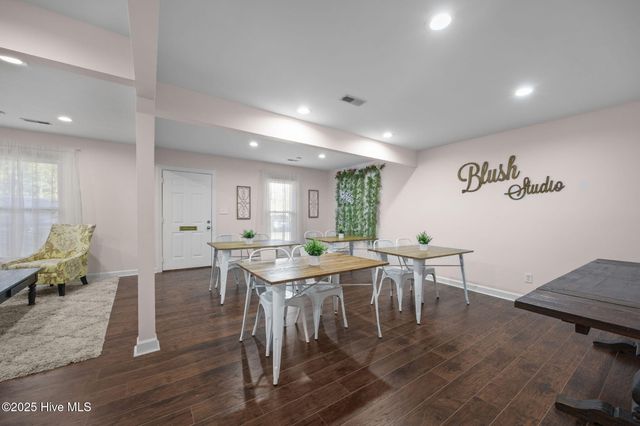 601 Country Club Drive D, Greenville, NC 27834