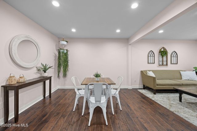 601 Country Club Drive D, Greenville, NC 27834