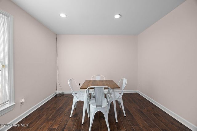 601 Country Club Drive D, Greenville, NC 27834