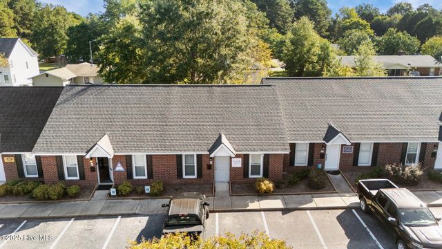 601 Country Club Drive D, Greenville, NC 27834