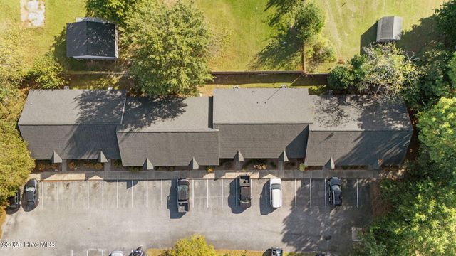 601 Country Club Drive D, Greenville, NC 27834