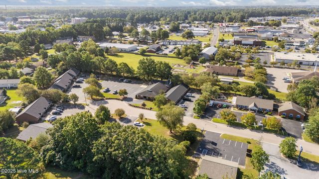 601 Country Club Drive D, Greenville, NC 27834