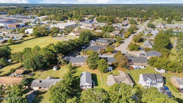 601 Country Club Drive D, Greenville, NC 27834