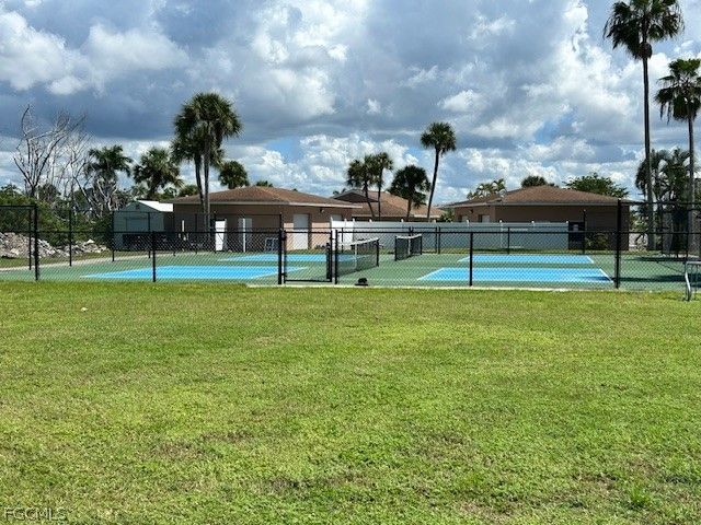 19681 Summerlin RD D-334, Fort Myers, FL 33908