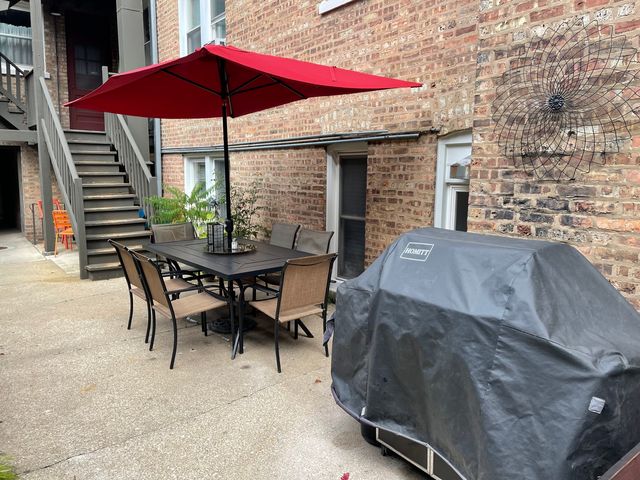 227 N Grove Avenue 3, Oak Park, IL 60302