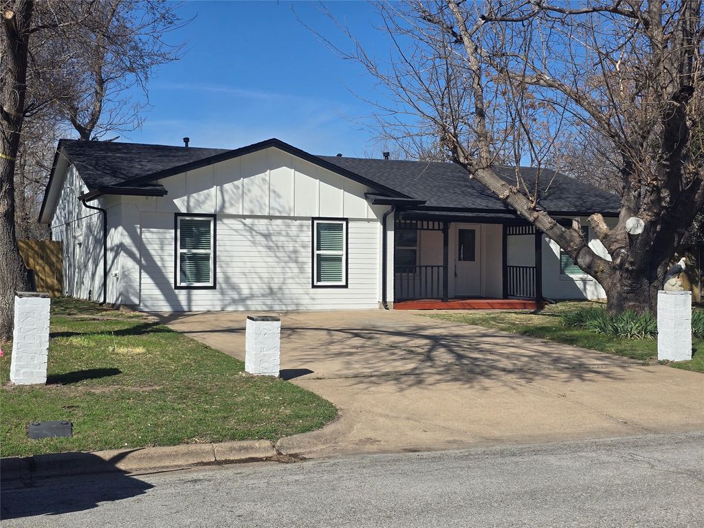 8017 Donegal Lane, North Richland Hills, TX 76180 — exterior