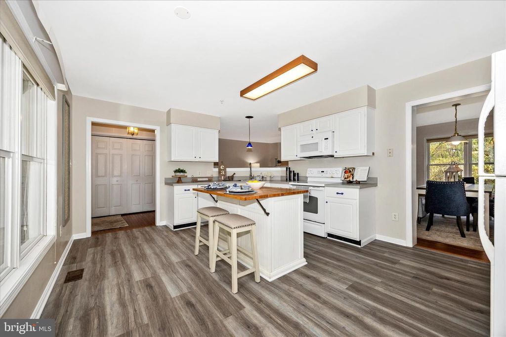 Image 12 of property listing at 6955 ANNAPOLIS ROCK RD, Woodbine, MD 21797