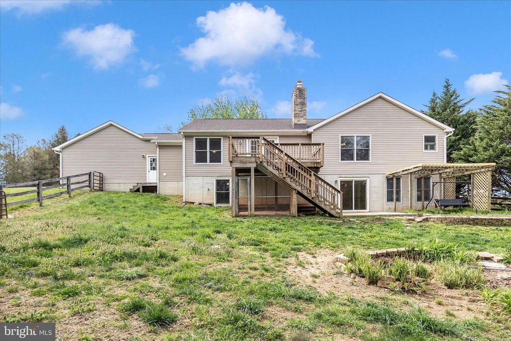 Image 43 of property listing at 6955 ANNAPOLIS ROCK RD, Woodbine, MD 21797