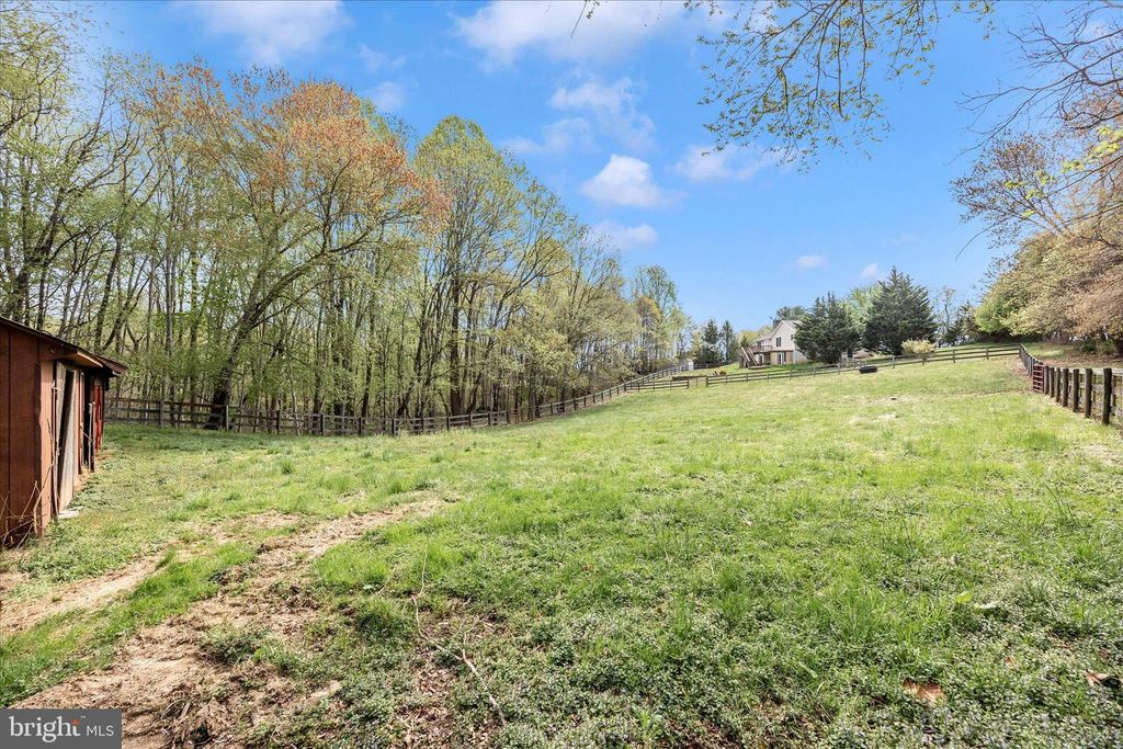 Image 48 of property listing at 6955 ANNAPOLIS ROCK RD, Woodbine, MD 21797