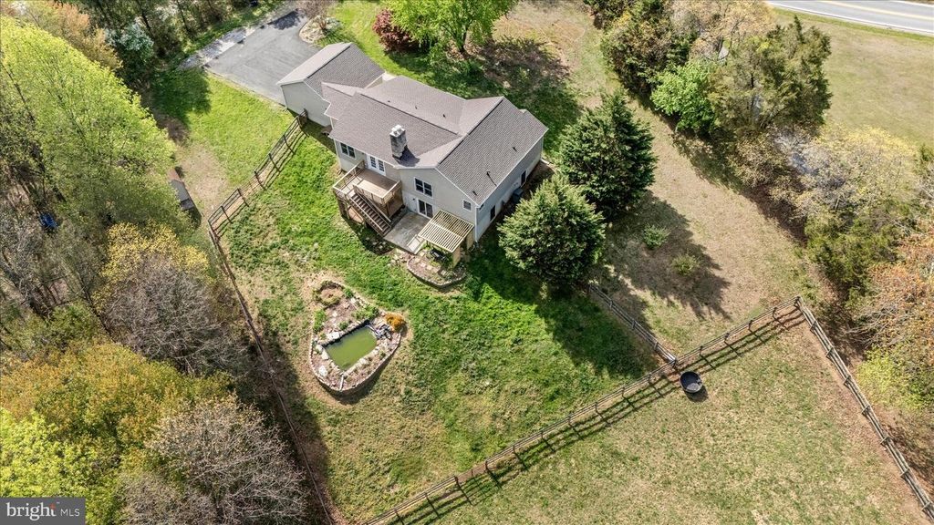 Image 54 of property listing at 6955 ANNAPOLIS ROCK RD, Woodbine, MD 21797