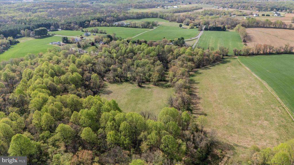 Image 64 of property listing at 6955 ANNAPOLIS ROCK RD, Woodbine, MD 21797