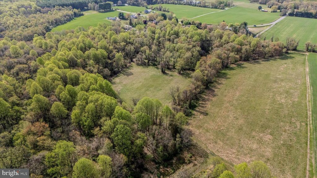 Image 65 of property listing at 6955 ANNAPOLIS ROCK RD, Woodbine, MD 21797