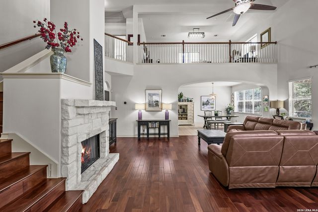 3 Spring Lake, San Antonio, TX 78248