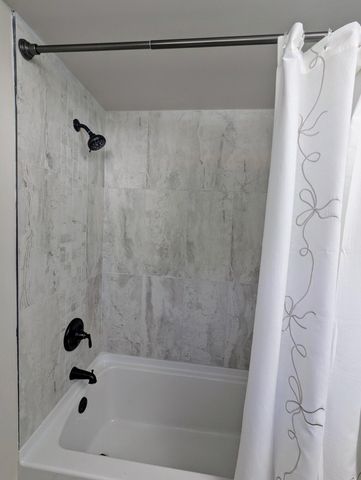 448 S Division Street, Newaygo City, MI 49337