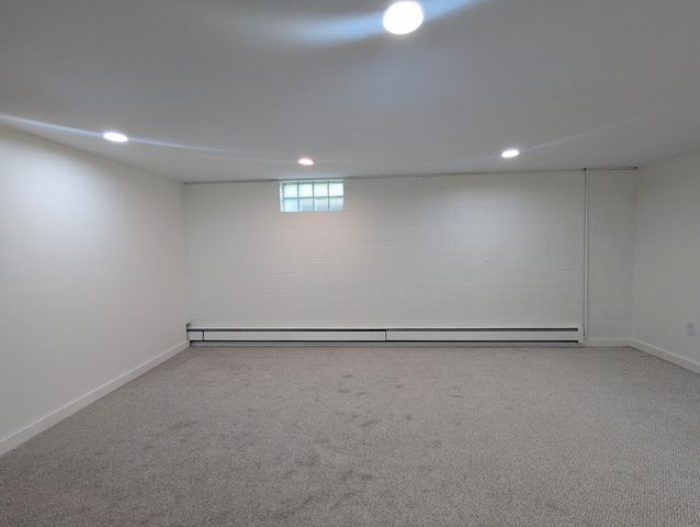 448 S Division Street, Newaygo City, MI 49337