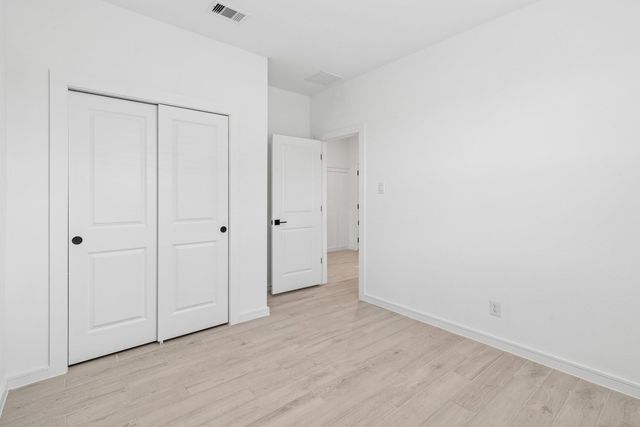 410 Monarch Trail, Huntsville, TX 77340