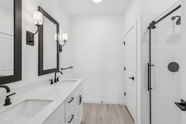 410 Monarch Trail, Huntsville, TX 77340