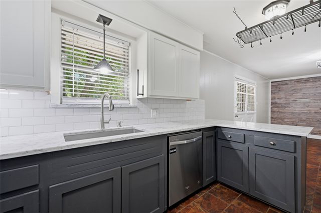 1303 Lafayette Drive, Denison, TX 75020