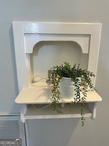 824 Woodland Drive, Griffin, GA 30224