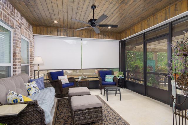 21 Waverly Ct., Hattiesburg, MS 39402