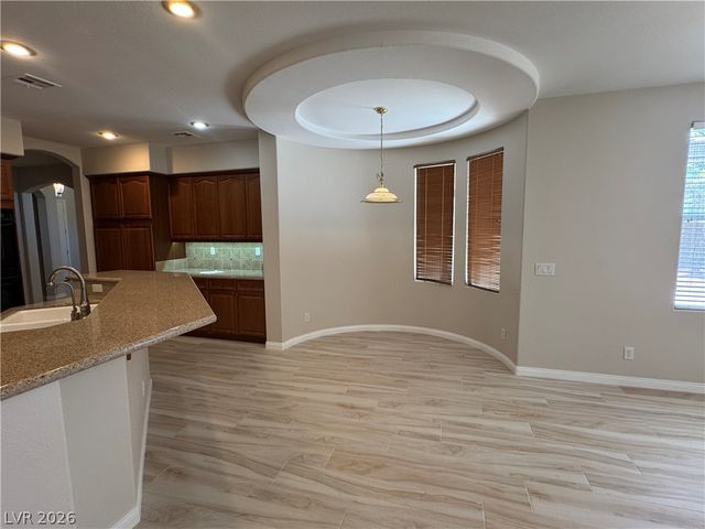 712 Pinnacle Heights Lane, Las Vegas, NV 89144
