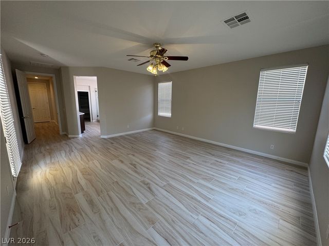 712 Pinnacle Heights Lane, Las Vegas, NV 89144