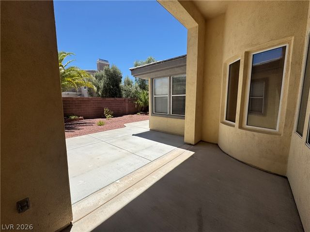 712 Pinnacle Heights Lane, Las Vegas, NV 89144