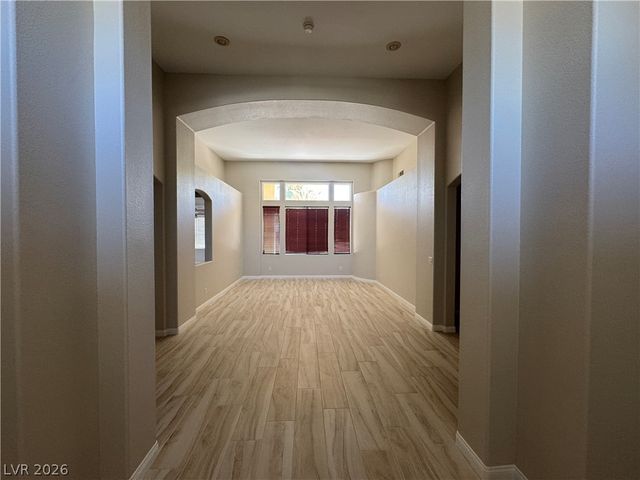 712 Pinnacle Heights Lane, Las Vegas, NV 89144