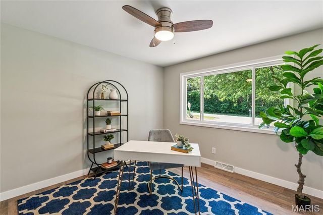 1740 Parr Road, Wentzville, MO 63385