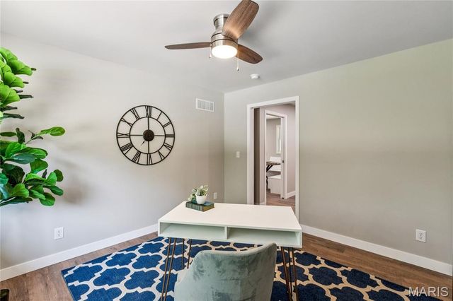 1740 Parr Road, Wentzville, MO 63385