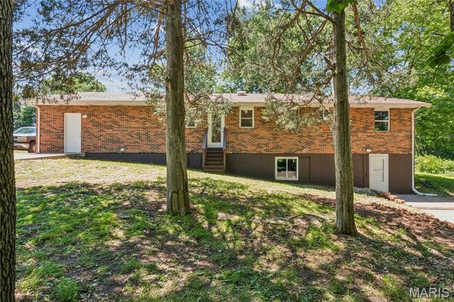 1740 Parr Road, Wentzville, MO 63385