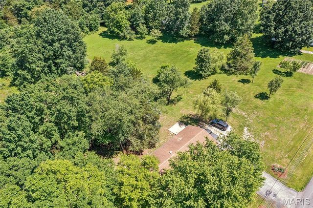 1740 Parr Road, Wentzville, MO 63385
