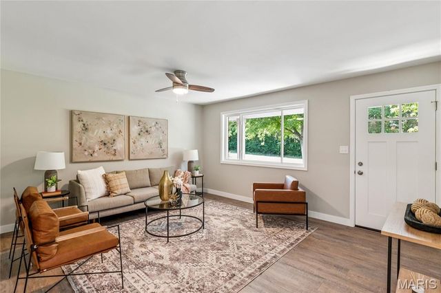 1740 Parr Road, Wentzville, MO 63385